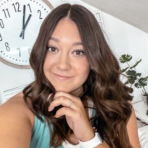 Meet your Posher, Megan